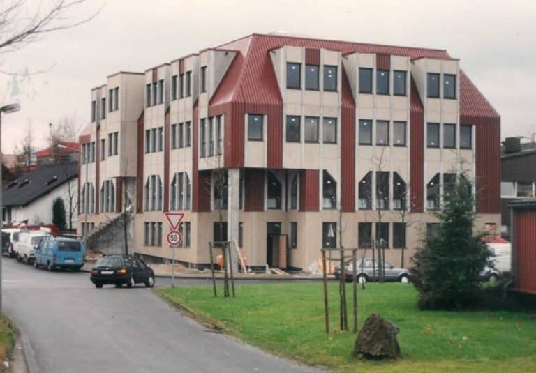 Das neue Firmengebäude 1991