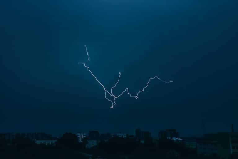 Was ist ESD? Definition, Bedeutung, Schutzmaßnahmen