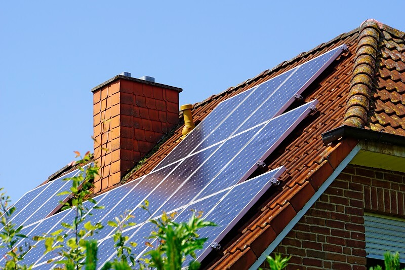 Solarmodule auf dem Hausdach