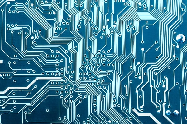 Was ist PCB (Elektronik)? Printed Circuit Board ➤ schnell erklärt